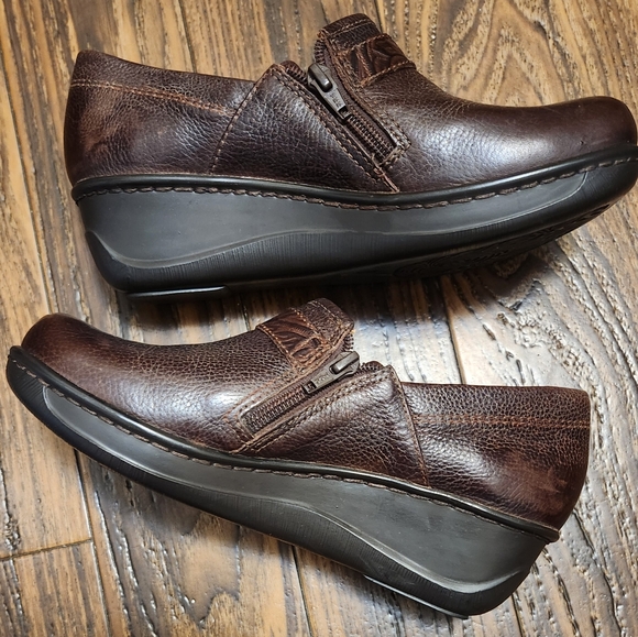 NURTURE Malone Dark Brown Mules Slip On Clogs Sz 7 1/2M - Picture 5 of 16